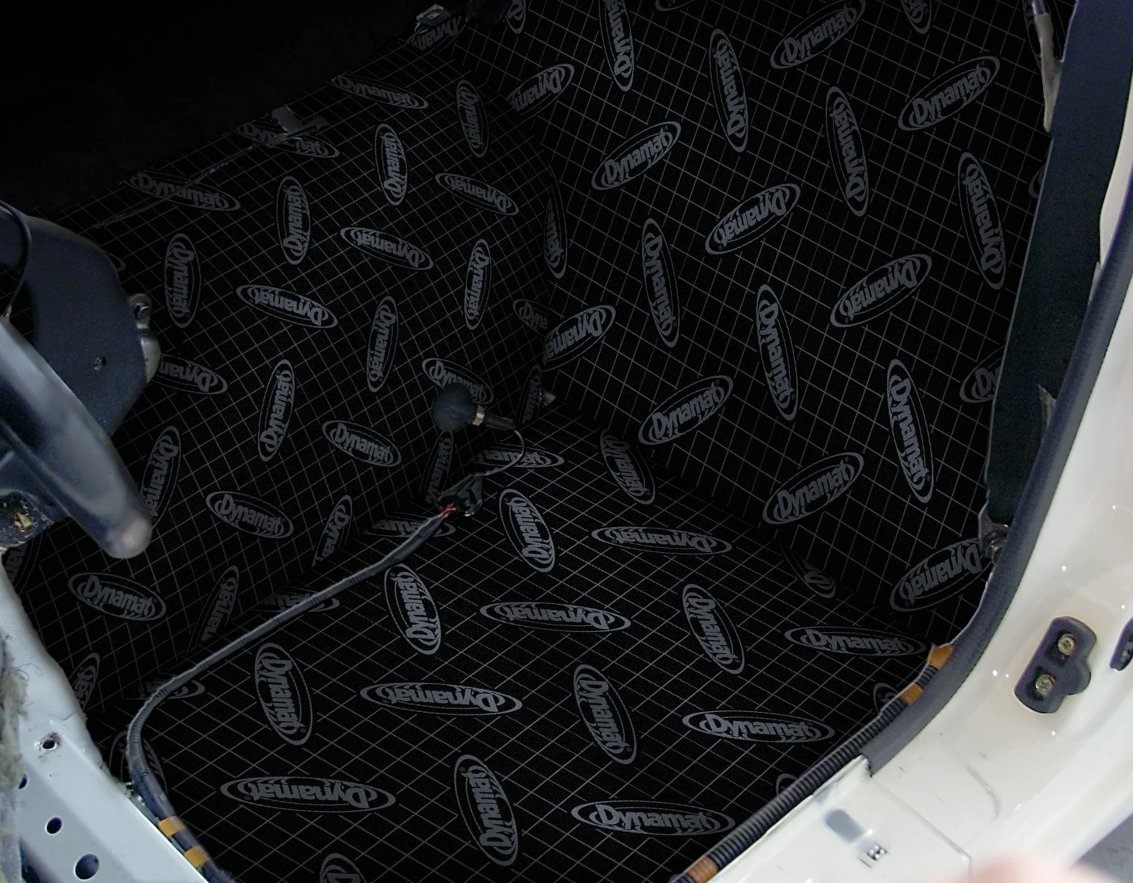 Dynamat Xtreme Sound Deadening Car Insulation Mega Pack - Image 4
